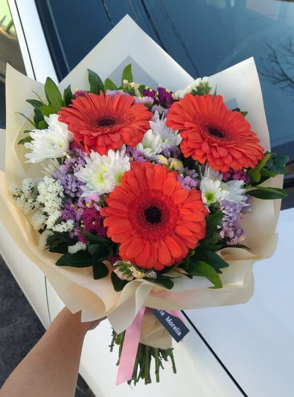Ramo de Gerberas "Alegría Pura"