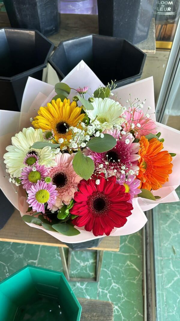 Ramo de Gerberas "Alegría Pura"